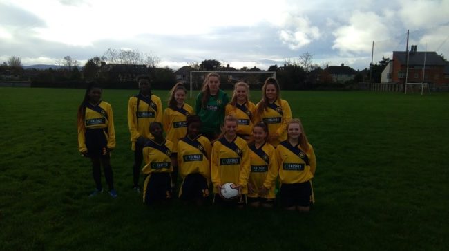 Girls u17 Football (Small)