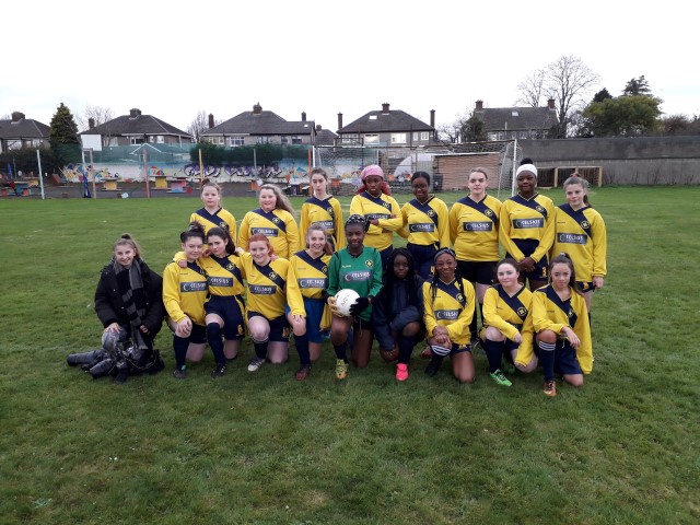 u17 Girls Football (1) (Small)