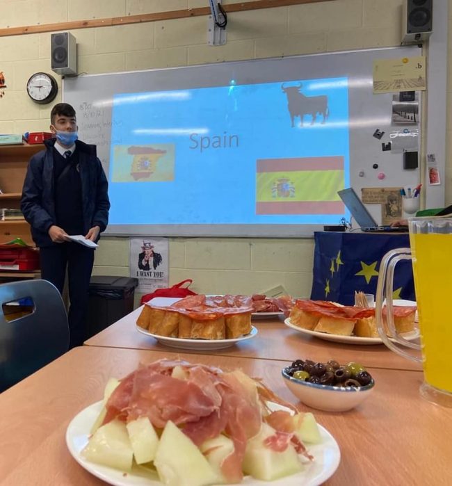 246713508_308869531051166_2806754449073582598_n